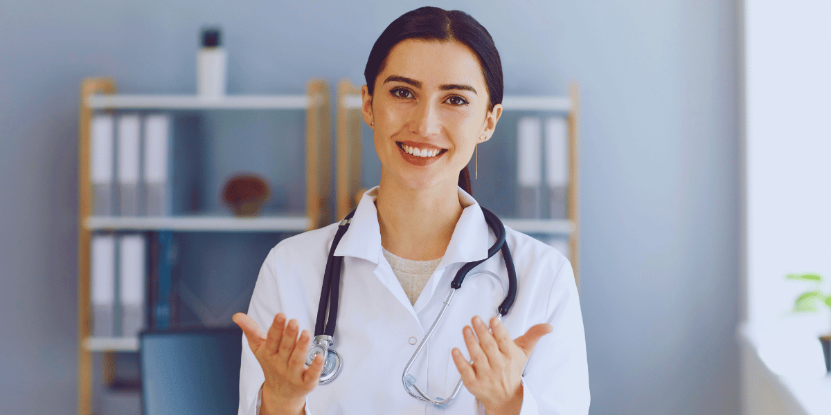 Como iniciar a carreira médica
