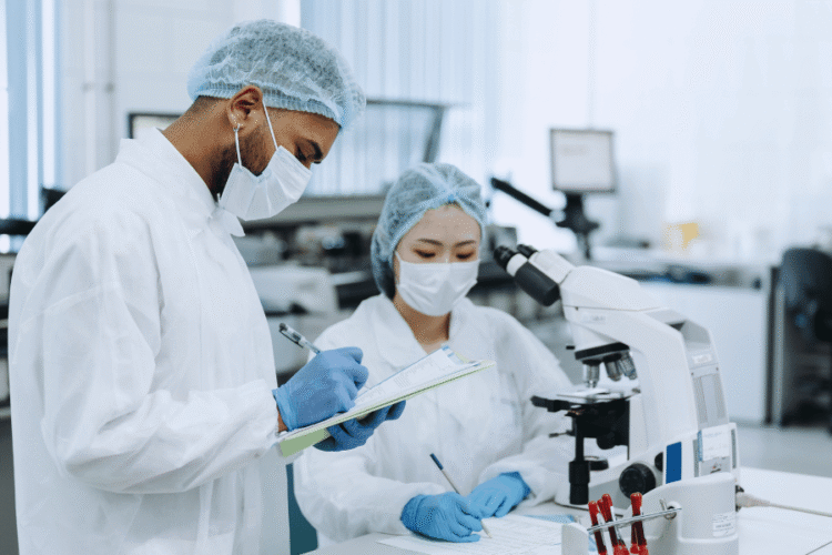 laboratórios na formação médica 